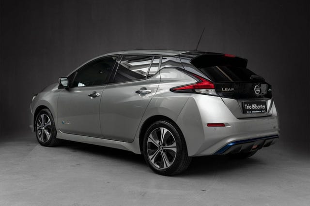 2021 NISSAN LEAF - 11