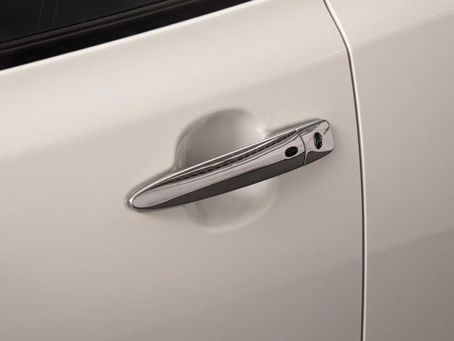 2022 NISSAN LEAF - 8