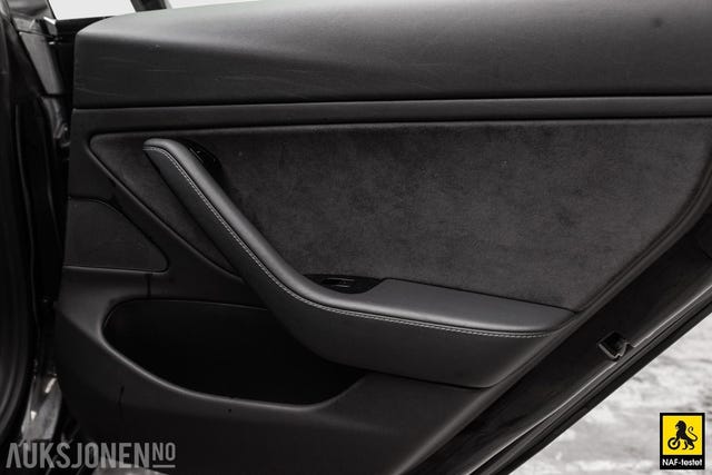 2019 TESLA MODEL 3 - 14
