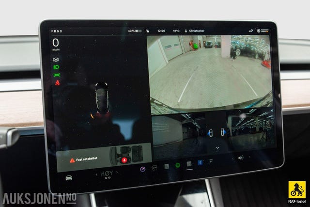 2019 TESLA MODEL 3 - 23
