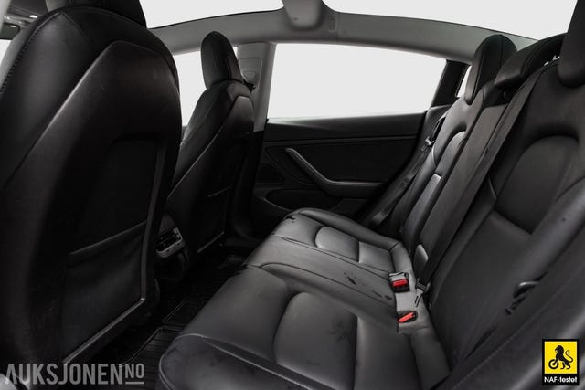 2019 TESLA MODEL 3 - 12
