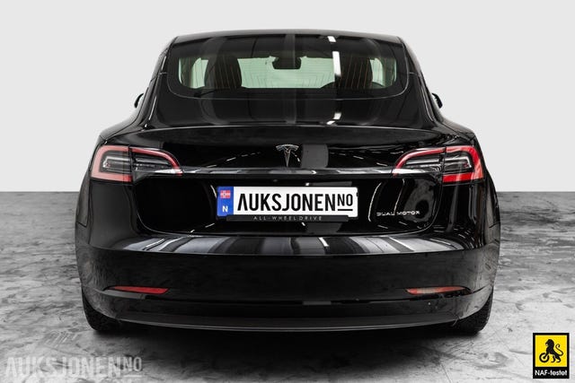 5YJ3E7EB8KF223425 2019 TESLA MODEL 3-4