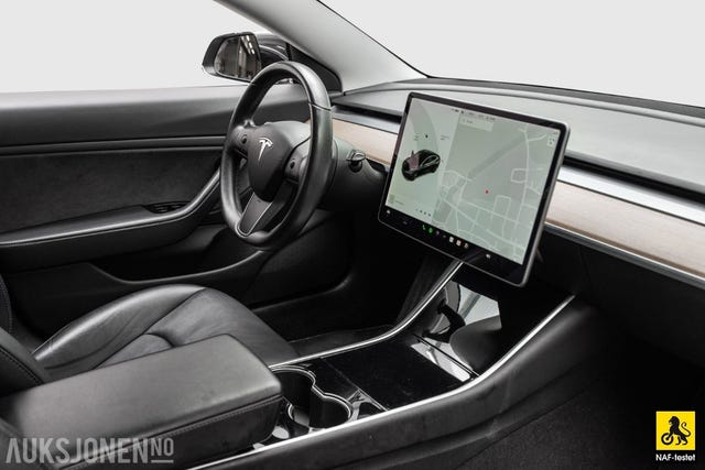 2019 TESLA MODEL 3 - 18