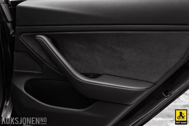 2019 TESLA MODEL 3 - 16