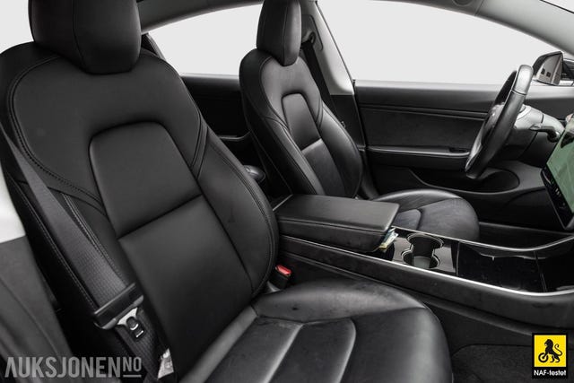 2019 TESLA MODEL 3 - 19