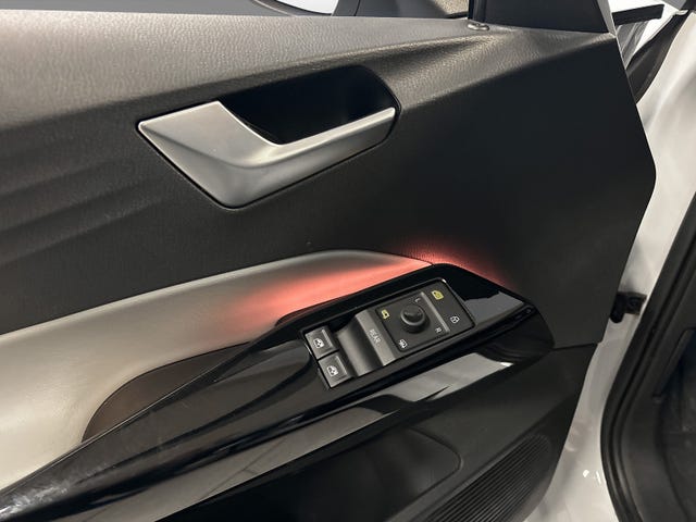 2021 VOLKSWAGEN ID.3 - 24