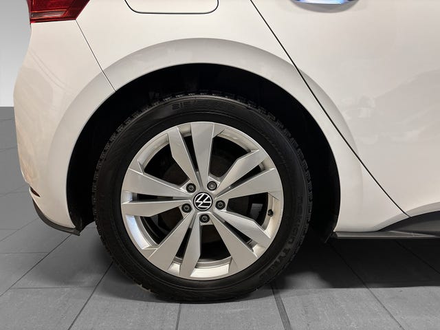 2021 VOLKSWAGEN ID.3 - 23