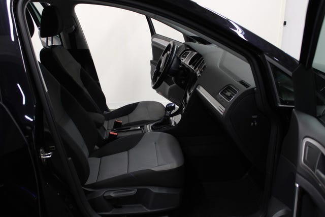 2015 VOLKSWAGEN GOLF - 13