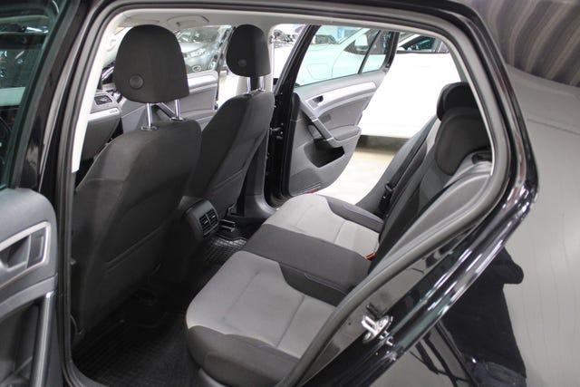 2015 VOLKSWAGEN GOLF - 15