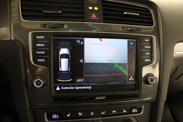 2015 VOLKSWAGEN GOLF - 28