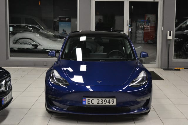 5YJ3E7EB5MF882131 2021 TESLA MODEL 3-1