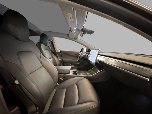 2019 TESLA MODEL 3 - 10