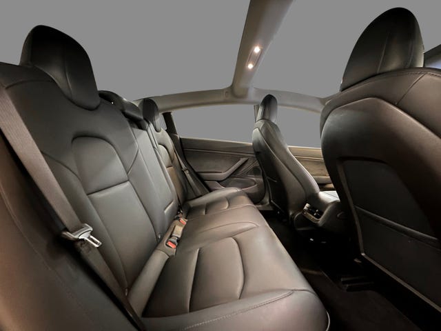 2019 TESLA MODEL 3 - 9