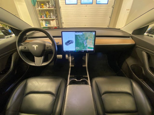 2019 TESLA MODEL 3 - 24