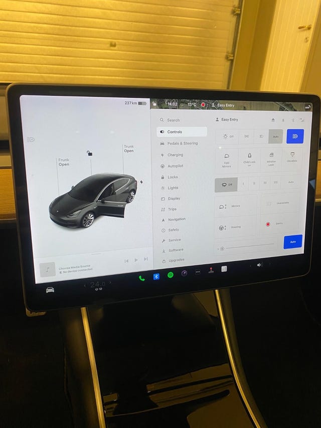 2019 TESLA MODEL 3 - 15