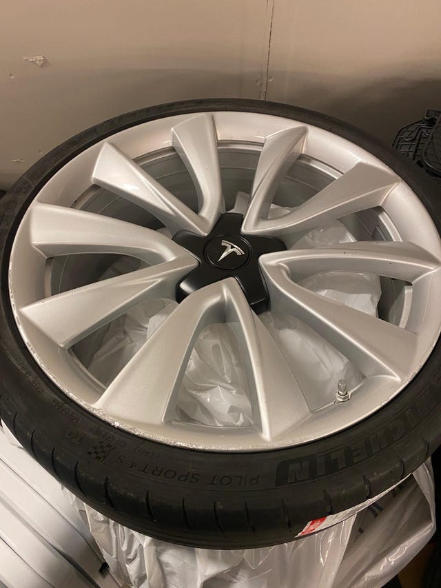 2019 TESLA MODEL 3 - 29
