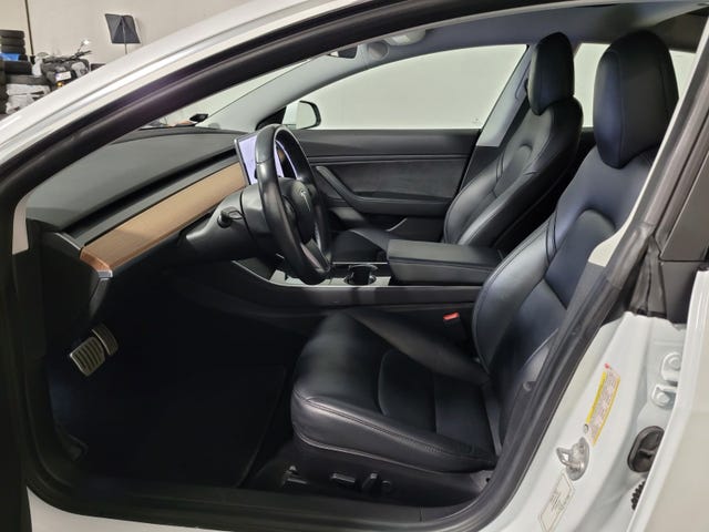 2019 TESLA MODEL 3 - 11