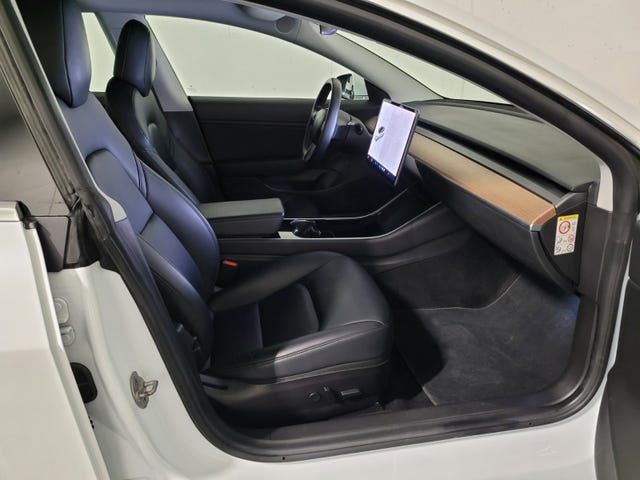 2019 TESLA MODEL 3 - 20