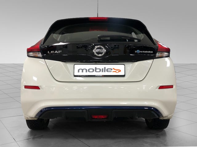 2021 NISSAN LEAF - 7