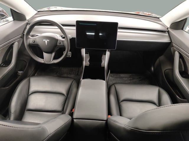 2019 TESLA MODEL 3 - 12