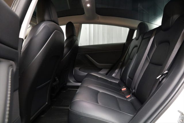 2019 TESLA MODEL 3 - 12
