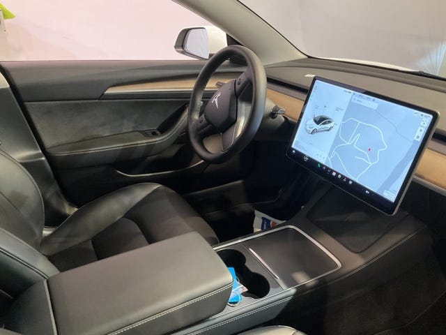 2021 TESLA MODEL 3 - 10