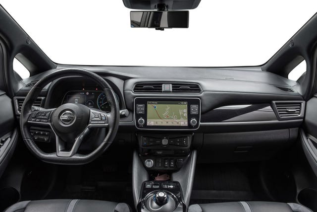 2021 NISSAN LEAF - 14