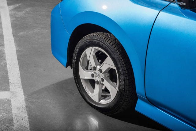 2021 NISSAN LEAF - 9