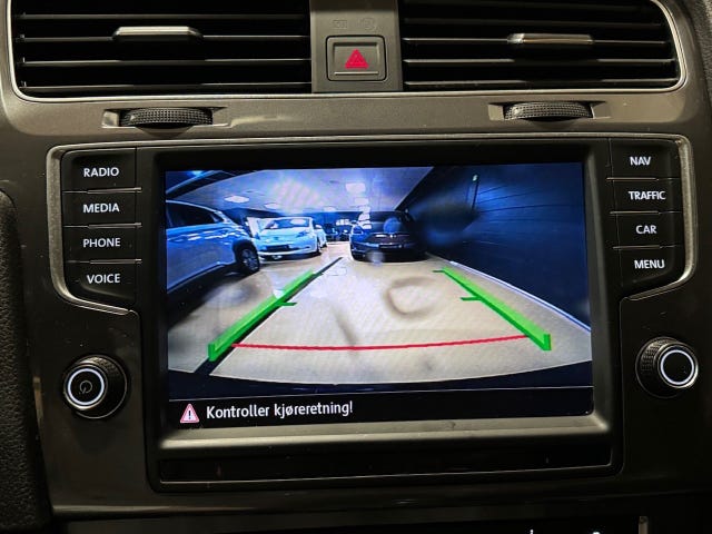 2015 VOLKSWAGEN GOLF - 18