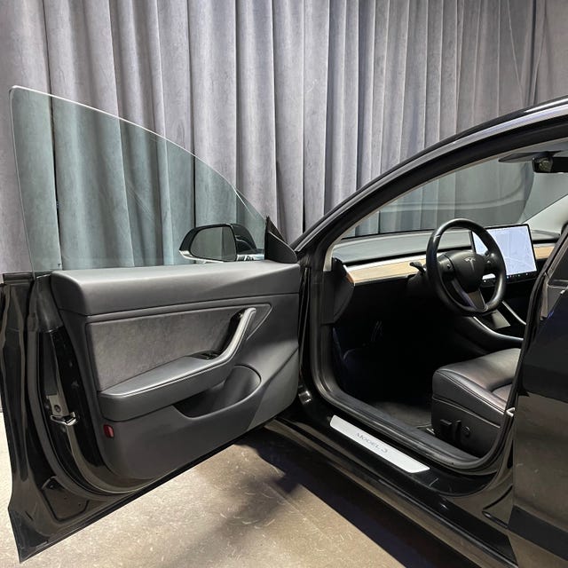 2019 TESLA MODEL 3 - 24