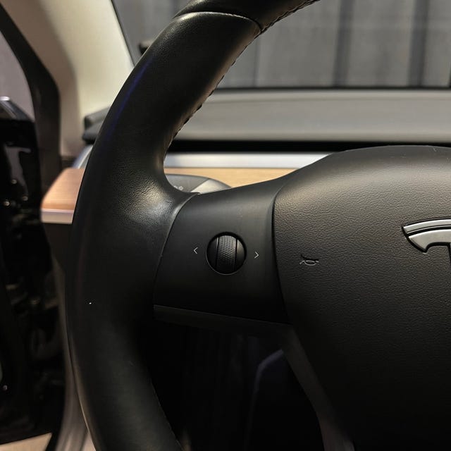 2019 TESLA MODEL 3 - 27