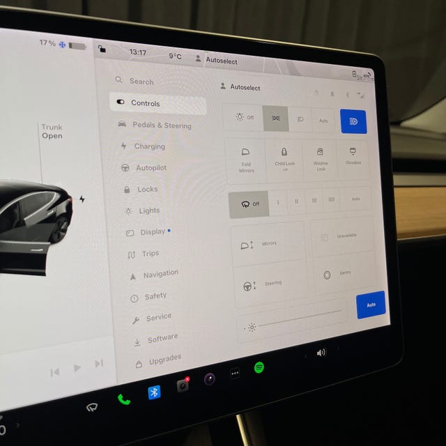 2019 TESLA MODEL 3 - 35