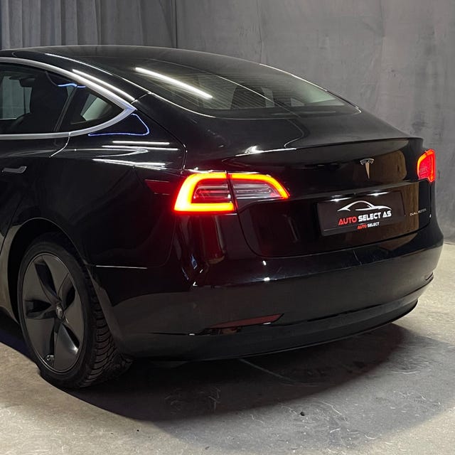 2019 TESLA MODEL 3 - 11