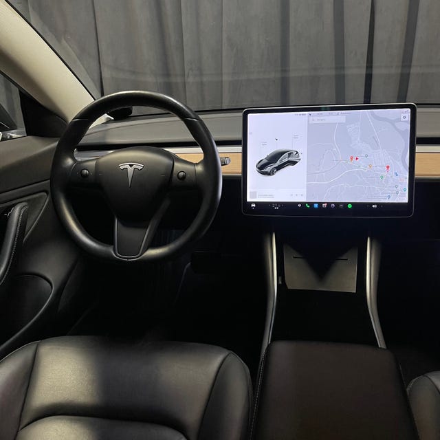 2019 TESLA MODEL 3 - 29