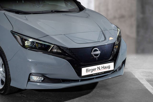 SJNFAAZE1U0176437 2022 NISSAN LEAF-2