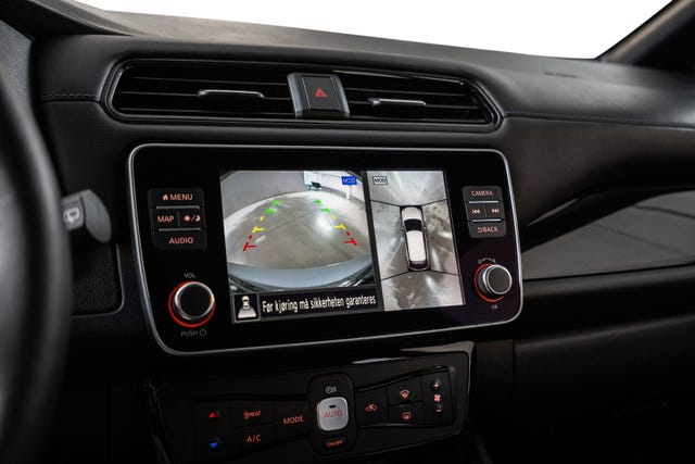 2022 NISSAN LEAF - 20