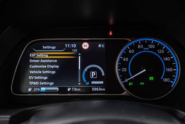 2022 NISSAN LEAF - 18