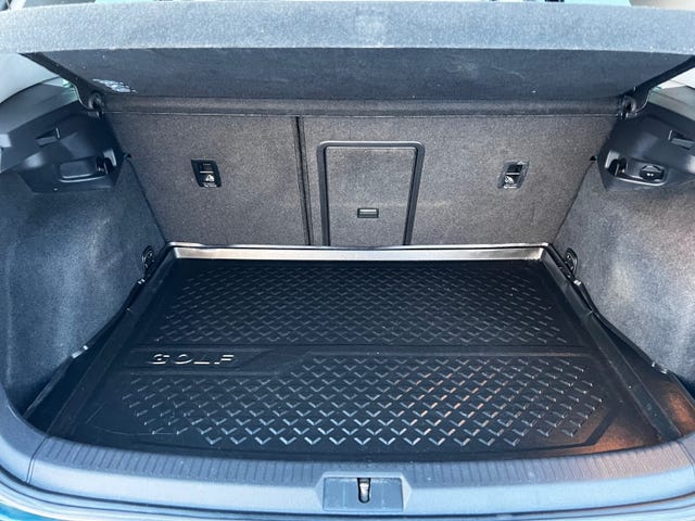 2018 VOLKSWAGEN GOLF - 19