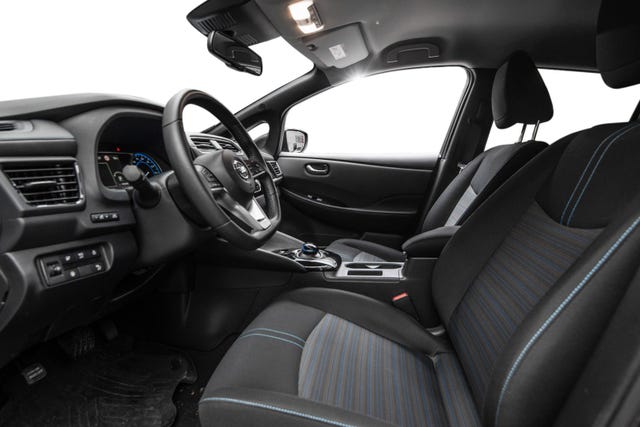 2021 NISSAN LEAF - 9