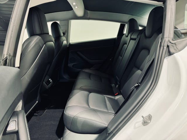 2021 TESLA MODEL 3 - 15
