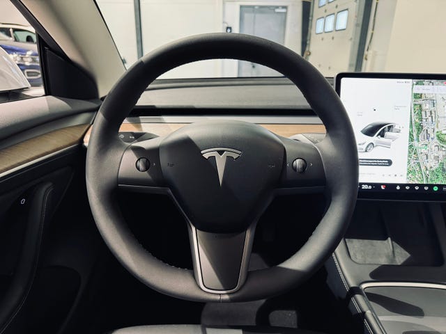 2021 TESLA MODEL 3 - 18