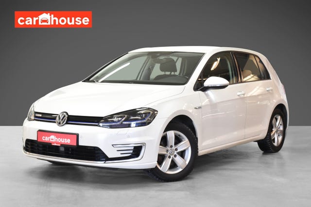 WVWZZZAUZJ8900155 2018 VOLKSWAGEN GOLF-0