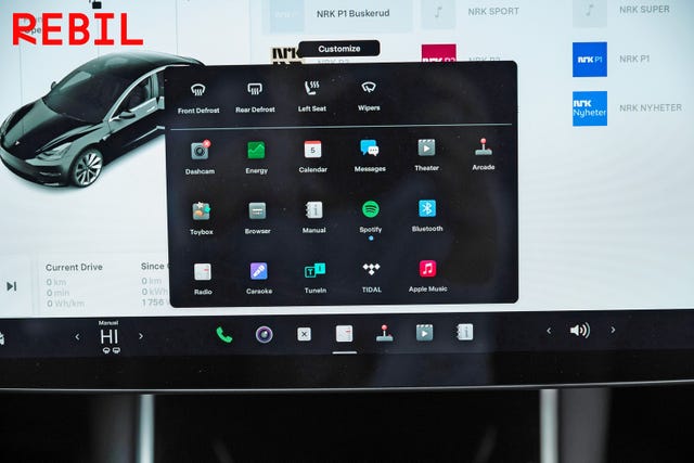 2019 TESLA MODEL 3 - 19
