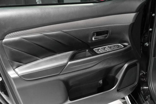 2020 MITSUBISHI OUTLANDER - 20