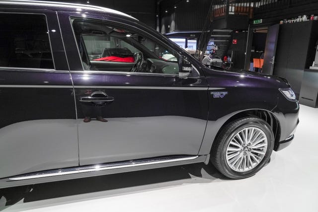 2020 MITSUBISHI OUTLANDER - 12