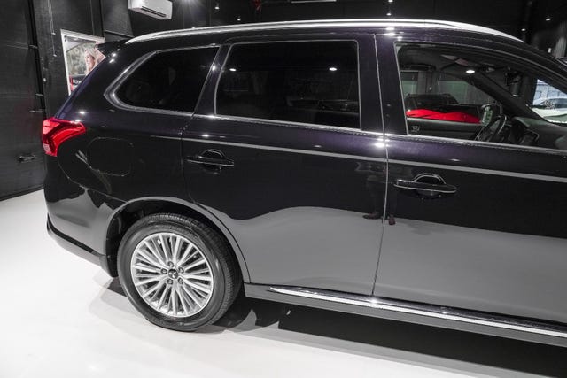 2020 MITSUBISHI OUTLANDER - 11