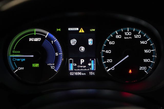 2020 MITSUBISHI OUTLANDER - 47