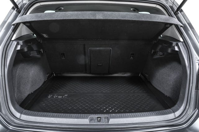 2018 VOLKSWAGEN GOLF - 19