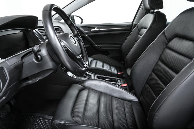 2018 VOLKSWAGEN GOLF - 15