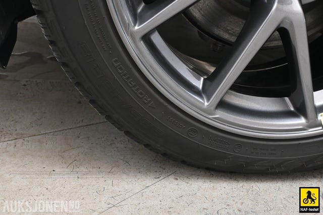 2019 TESLA MODEL 3 - 39
